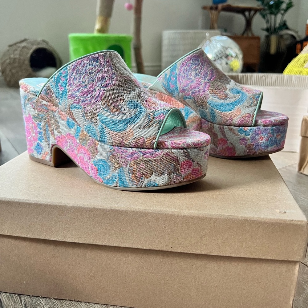 Charlotte Stone Ellery Brocade